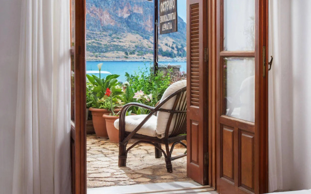 Petrino Guesthouse