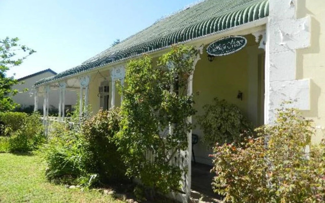 Montagu Manor