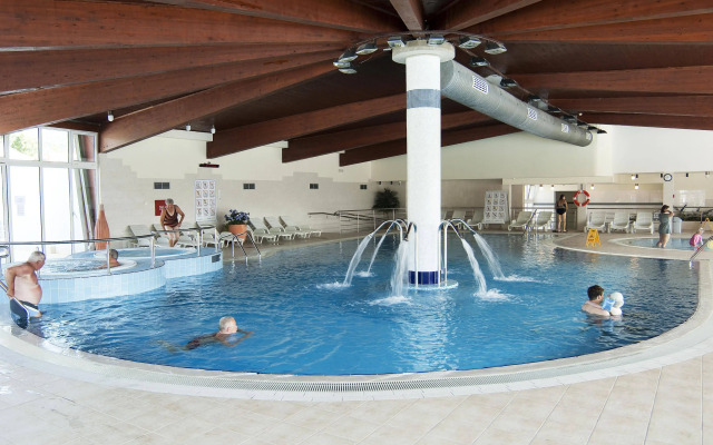Sunny Baška Hotel by Valamar, ex Corinthia
