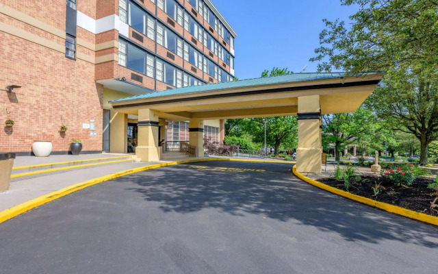 Clarion Hotel Lebanon-Hershey East