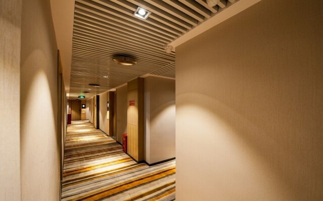 Cherry City Inn Liangjiang New Area