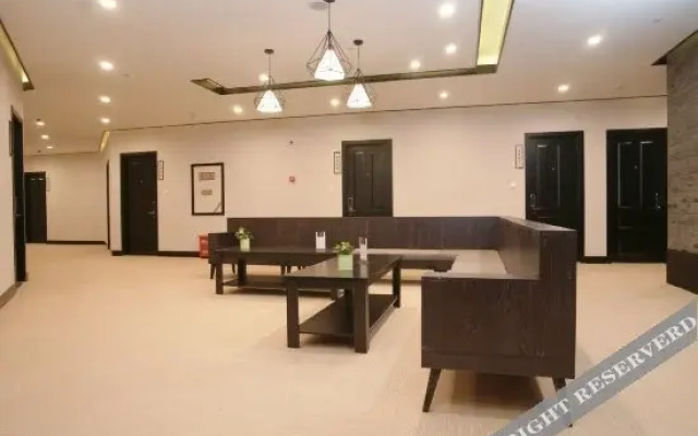 Elai Hotel (Nanjing Dingjiazhuang Metro Station)