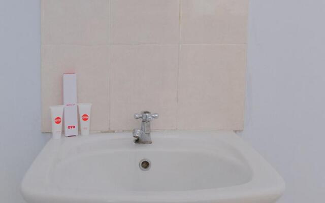 Hotel Nugraha By OYO Rooms