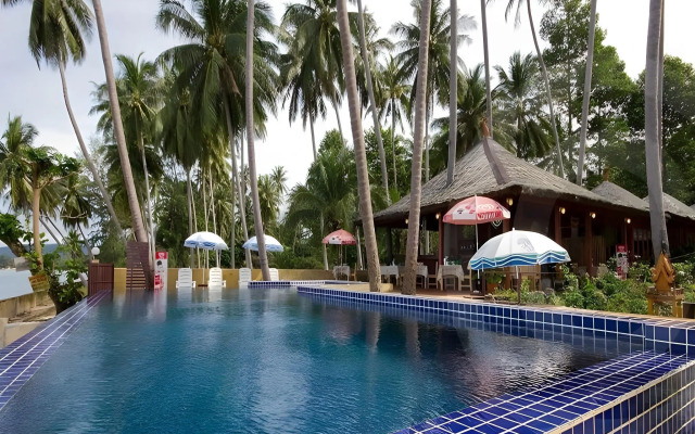 Lipa Bay Resort