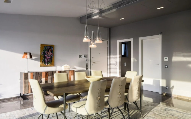 Villa Selenia Gold