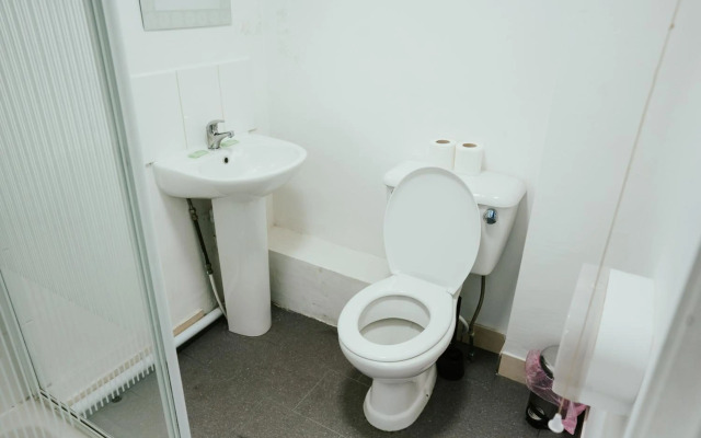 Hotels 24-7 - The Old Victoria Hotel