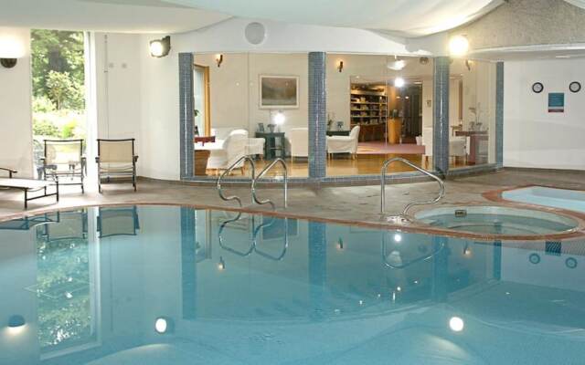 Lakeside Hotel & Spa