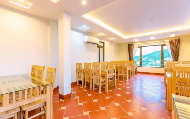 Dai Viet Hotel by OYO Rooms