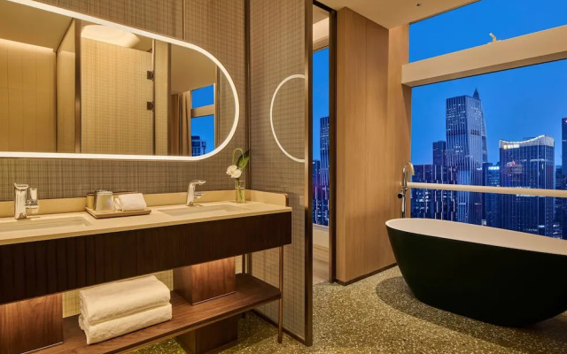 Doubletree By Hilton Shenzhen Bay