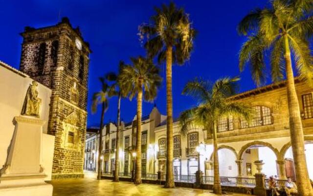 Suites & Apartments Calle Real