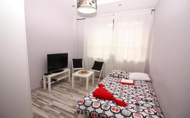 Red Apartament