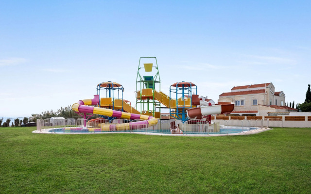 Ramada Hotel & Suites By Wyndham Ayia Napa