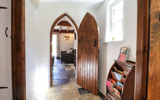 Y Felin at Coed Cadw