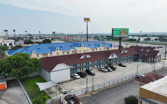 Rittiman Inn And Suites