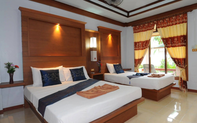 Lanta Riviera Resort