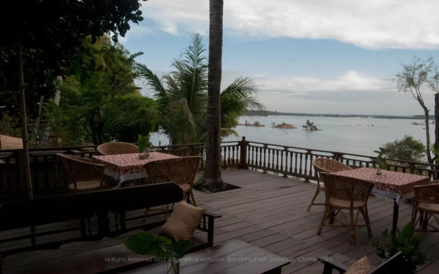 Pomelo Restaurant and Guesthouse
