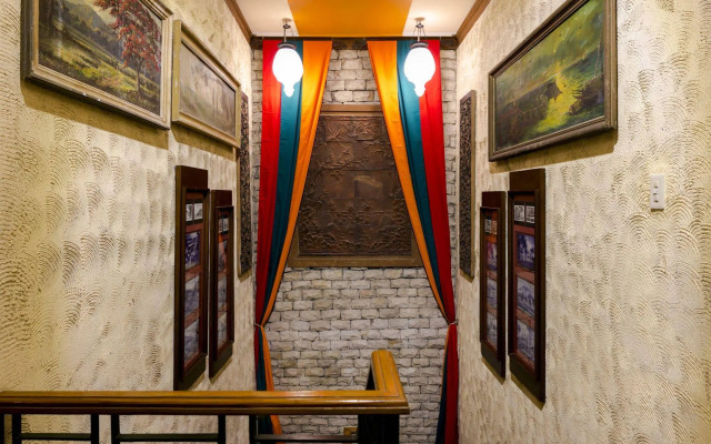 Dhanesvara Holistic Unique Homestay