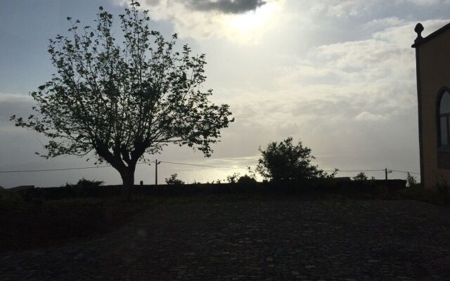 Serreta Island Home AL