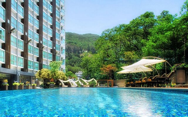 Royal View Hotel