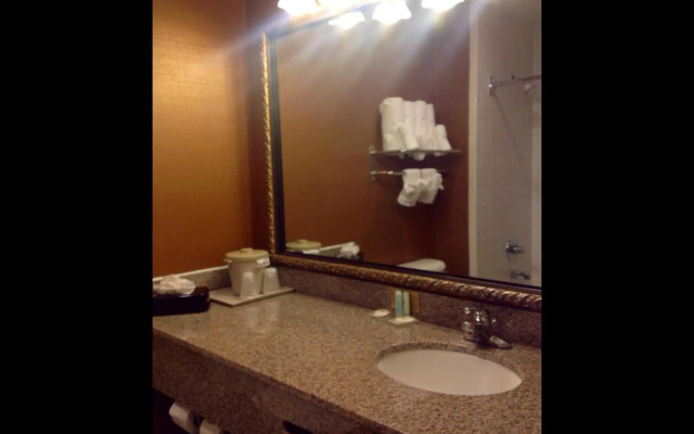 Comfort Inn & Suites Houston Key-Katy