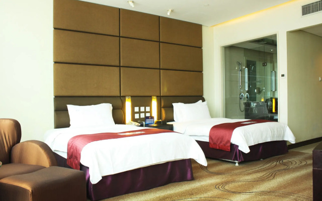 Holiday Inn Beijing Chang An West by IHG