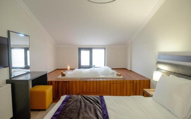 Taksim 11 Suites