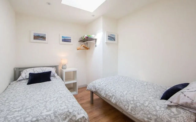 The Anchor Apartments