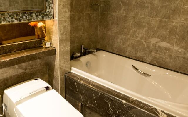 Chengdu Geruihao International Apartment