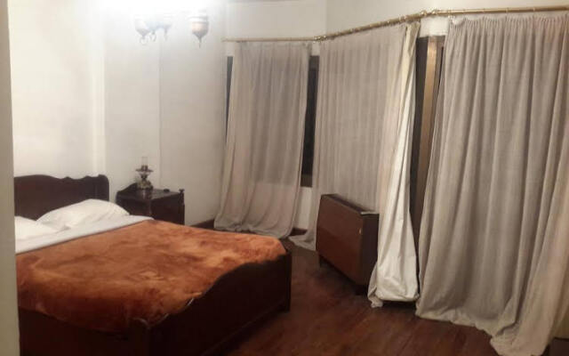 Nile Star Suites & Apartments
