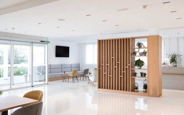 Petit Sagitario ( Only Adults )