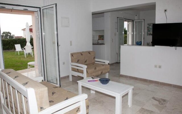 Cavaliere Houses