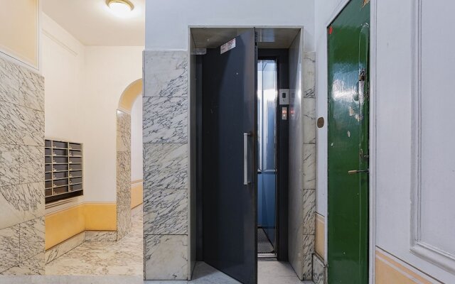 Boutique Apartment in Via Roma by Wonderful Italy