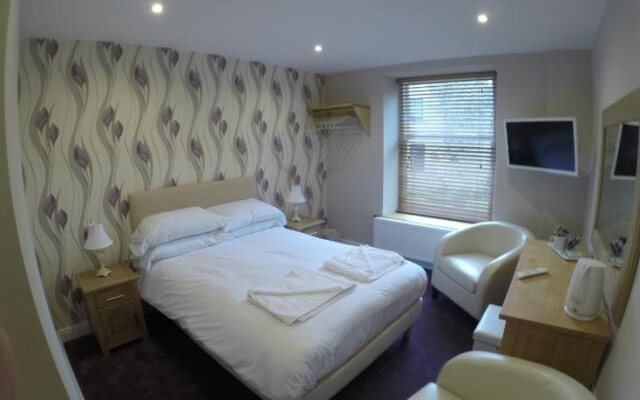 George Hotel