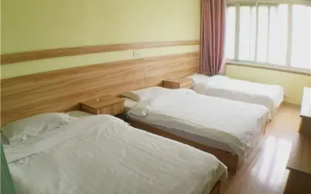 Xingxiang Hostel