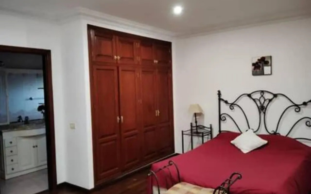 Espectacular Villa con Piscina y Vistas al Valle