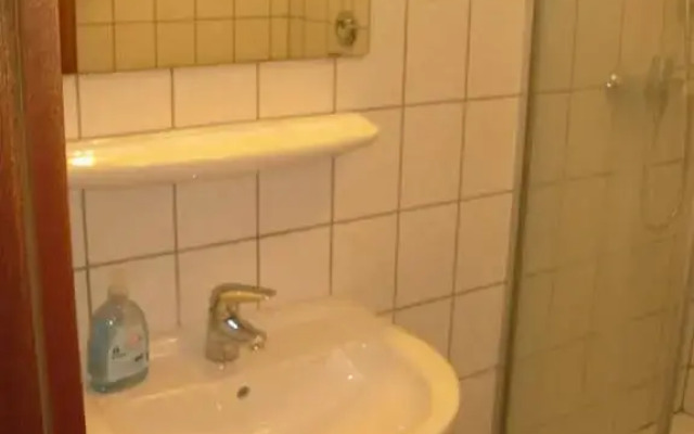 Monteurwohnung im Zentrum Lierenfeld