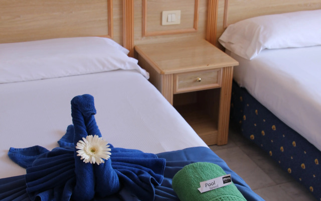 Apartamentos Marola Park