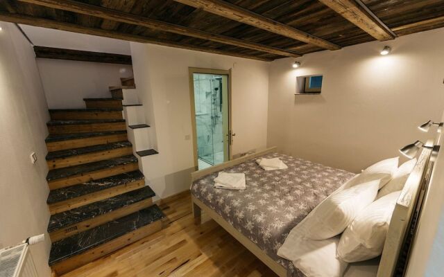 YellowBoot Aparthotel