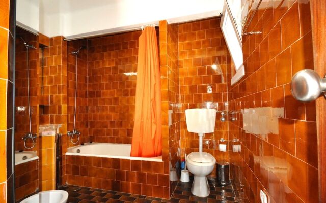 Beautiful Villa With Private Swimming Pool Near the Center of Vilamoura