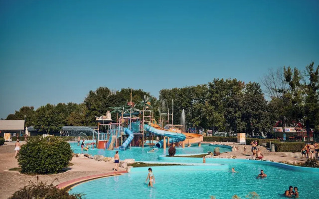 Happy Camp Mobile Homes in Camping Terme Catez