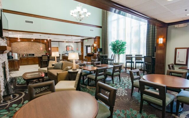 Staybridge Suites Wilmington E by IHG