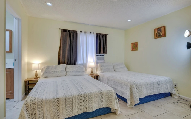 Whittier Duplex Unit Near Beaches & Hiking!