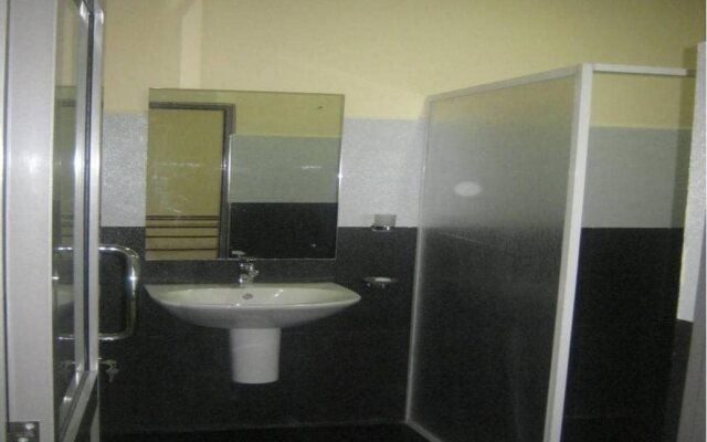 Gunners' Club - Minneriya