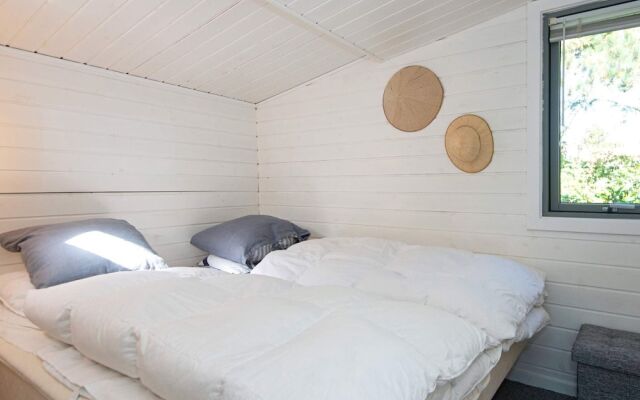 4 Person Holiday Home in Ebeltoft-by Traum