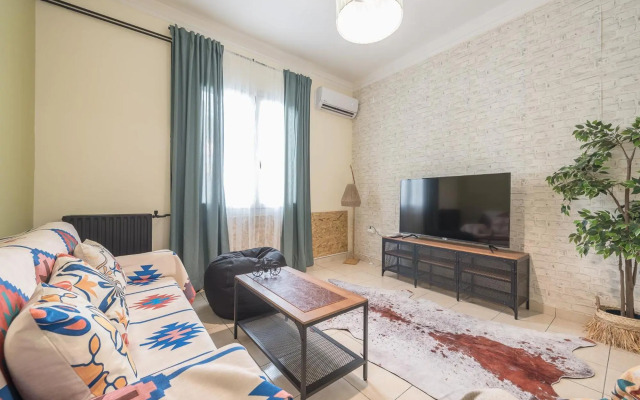 Athens Garden House - Heated Jacuzzi - free bikes