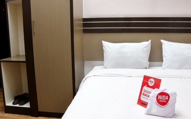 NIDA Rooms Railway Median Kantor Post