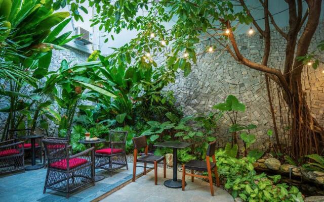 Danapearl Riverside Condotel