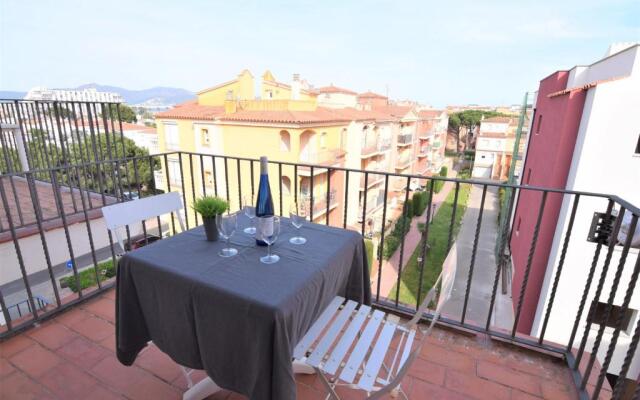 394-Duplex moderno cerca playa y en pleno centro