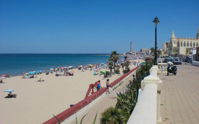 Penthouse, Beach 300 Meters, Air Conditioning