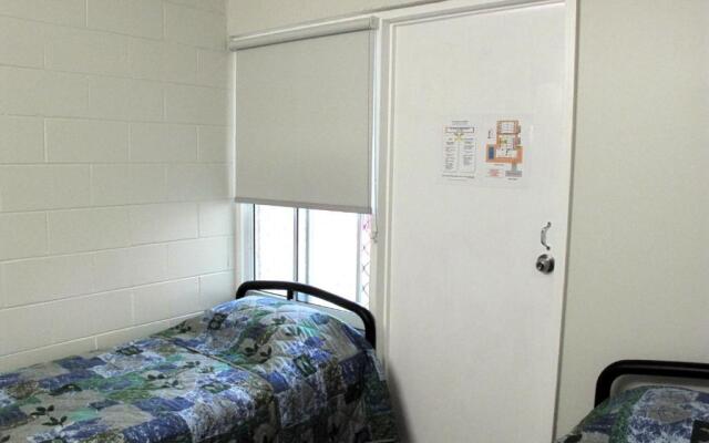 Cstay Motel